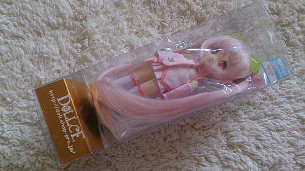 DOLLCE・ ドルチェ【ミニスウィーツドール・あまむす・桜ミク】