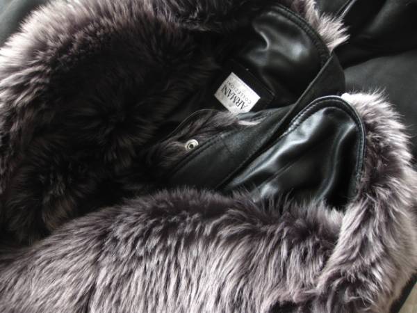 即決ARMANI COLLEZIONIアルマーニ最高級ムートンコート48黒