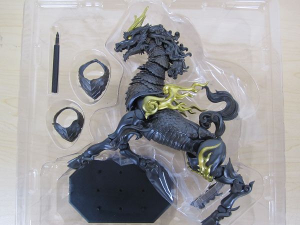 G65 海洋堂 タケヤ式自在置物 鉄錆地調版 麒麟 きりん