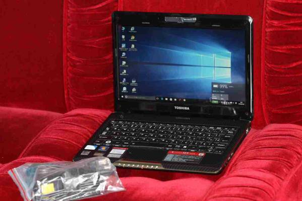【超美品】東芝 dynabook MX33LBL/Win10/Office2013/DtoD