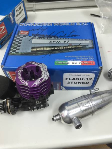 FLASH12-3TUNEDマフラーセット美品