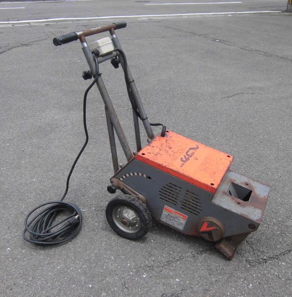 極東産機 ストロングペッカー SM-3 床材剥がし機（現状渡し）