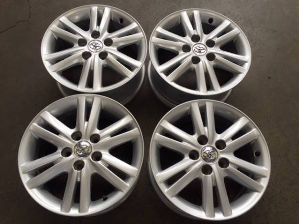 マークX　純正　美品　中古　４本　トヨタ　エスティマなどに