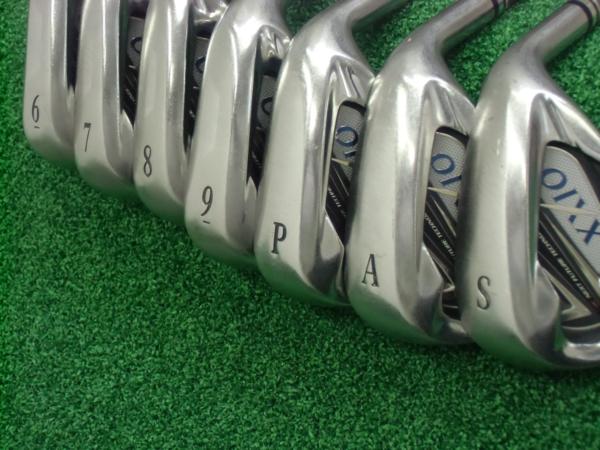 【中古】ゼクシオ７ アイアン6～9・P・A・S 7本セット カーボンR