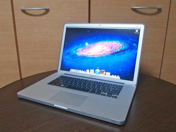 Pro MacBook Apple i7 - 15-inch Core 15-Inch (Retina, 0 com: SSD
