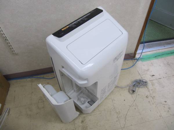 パナソニック 加湿空気清浄機 F-VXF65 エコナビ ナノイ-/30畳