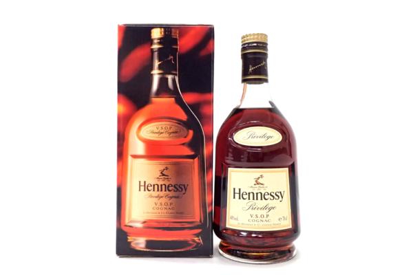 未開栓☆ヘネシー VSOP プリヴィレッジ コニャック 700ml 未開栓 古酒