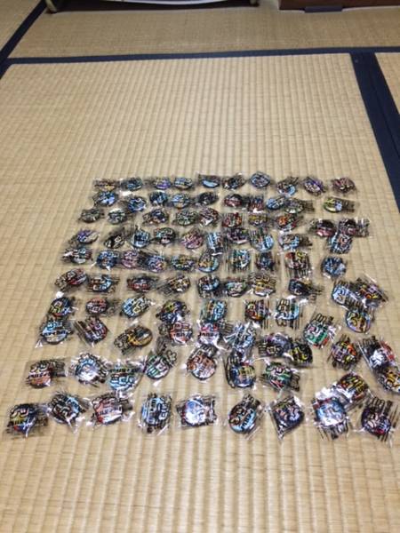 新品未開封☆ナツコミ☆2016ワンピース☆缶バッジ☆全100種類④ ONE