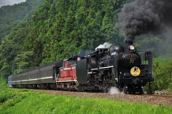 鉄道 デジ 写真 画像 SLやまぐち号 C57 DD51 重連 青12系連結 6(鉄道
