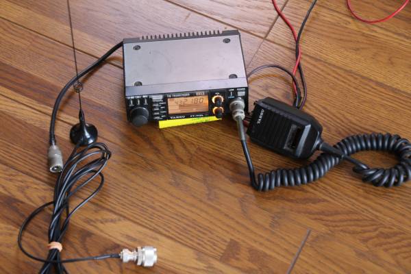 完動YAESU FT-712L＋144/430マグネットアンテナ YAESU FT-101E FT-101