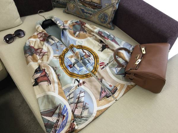 022HERMESエルメス☆総シルク☆大きめリバーシブルJK41万円