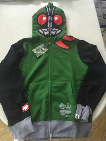 店舗！新品本物16仮面ライダー x BAPE FULL ZIP HOODIE　Ｍ