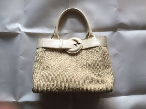 定番人気，100%新品 【美品】FURLA フルラ かごバッグ ホワイトベルト 