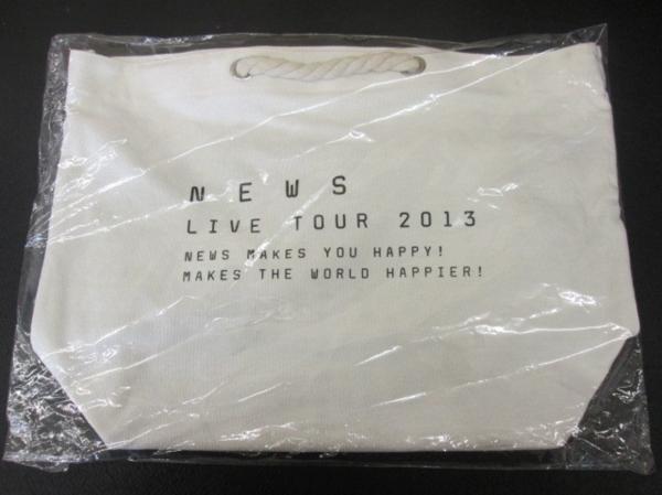 NEWS バッグ LIVE TOUR 2013
