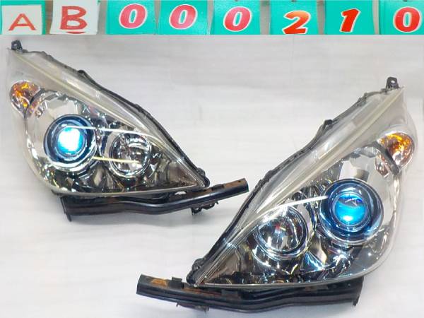 ステップワゴン RG1-4 HID 左・右 ヘッドライト koito 100-22594