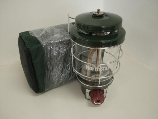 ☆ コールマン ガスボンベ式ランタン