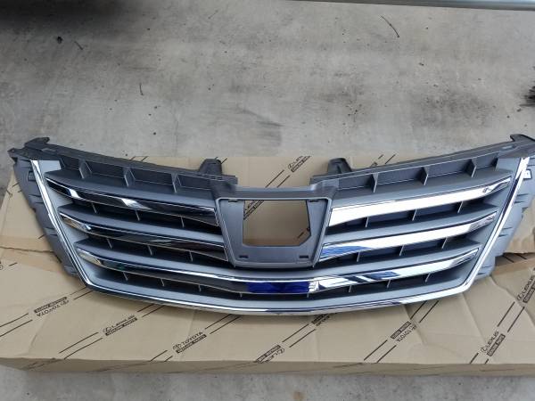 アルファード20系フロントグリル　カメラ穴無し53101-58160