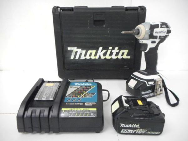 1円マキタ充電式インパクトドライバーTD148D 18V 5.0Ah充電池2個