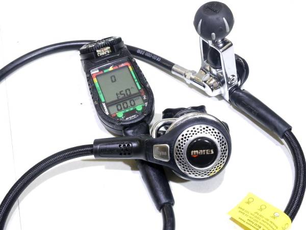 mares☆*MRZ02アビス レギュレータ―