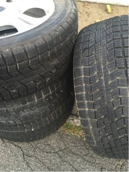 215/55R17 スタッドレスタイヤホイールセット