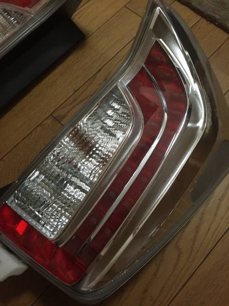 後期 プリウス ZVW30 LED 30系 0 純正 LEDテールランプ 前期 トヨタ