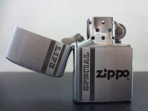 SPECIAL LIFE ジッポ ライター ＼＼＼ ZIPPO ＼＼＼ 1984年製
