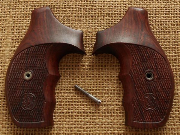 S&W M36他 Jフレーム用 ラウンドバット カスタム 木製グリップ