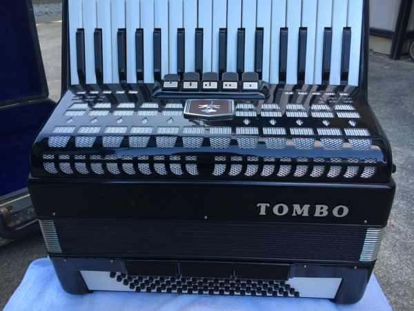 TOMBO アコーディオン ハードケース付属 鍵盤楽器 楽器、器材 【公式通販】