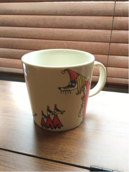 新品未使用！箱付アラビア ムーミン フィリフヨンカ マグ廃盤！