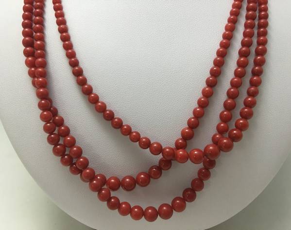 珊瑚 赤 丸玉三連ネックレス 重量50.2g 長さ48.0cm 保証 血赤珊瑚