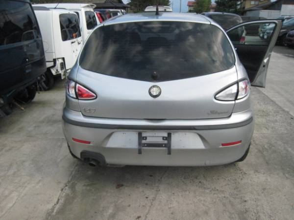 アルファロメオ 147 社外テールライト 左右セット 売り切り