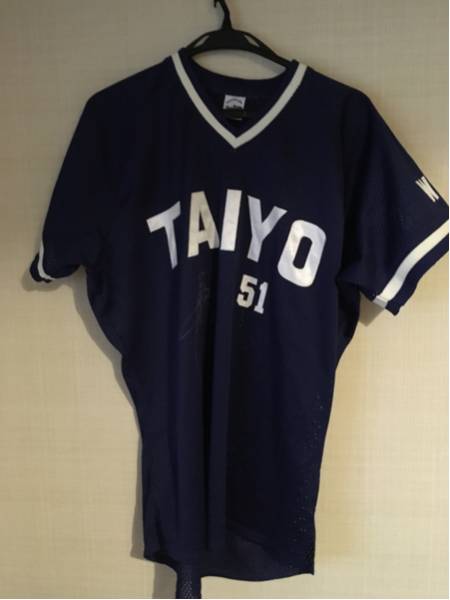 野球 鈴木尚典さん 復刻ユニフォーム サイン複数あり