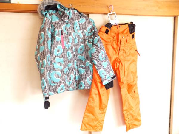 新品　在庫処分　スキー　ウエア　　お買い得　　XXS　 ヒマラヤ