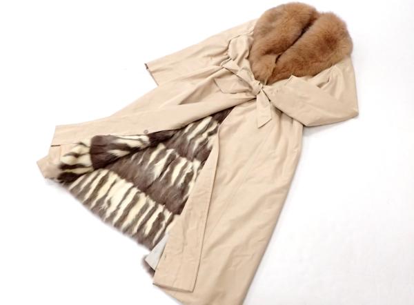 中古◆フォックス襟×リスライナー シルクロングコート ベージュ