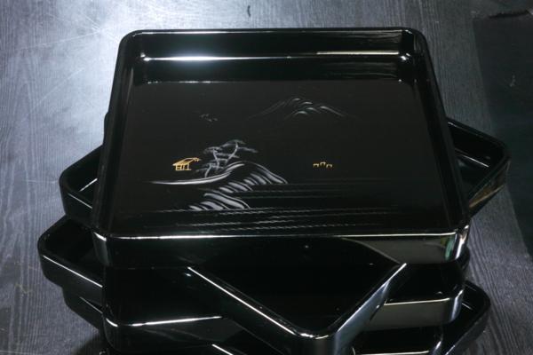 【夢讃岐】時代逸品/木製本漆塗 沈金会席膳 10枚揃 bn607-1