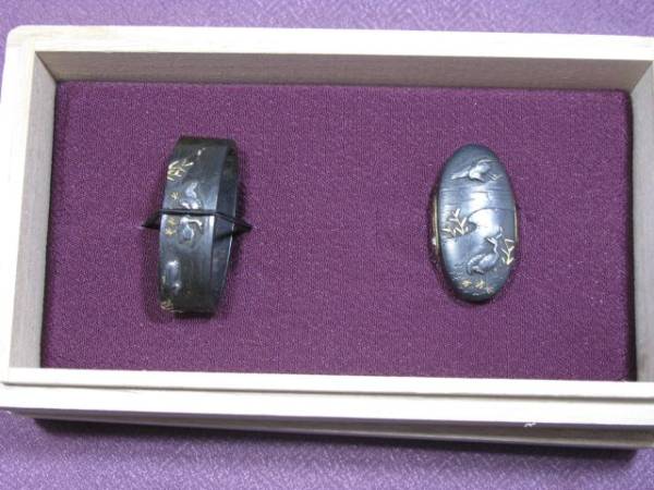 ◇◆ 優鍔　縁頭　赤銅地　鴨の図　金象嵌　◇◆