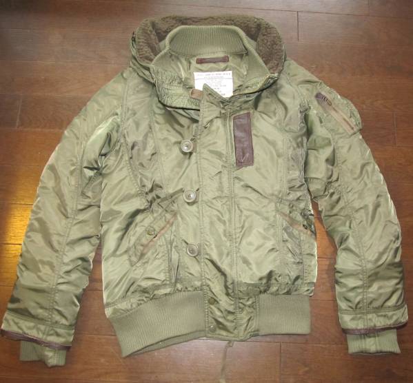 カッコイイ!goa(WAVE International)のミリタリーJKT，男性M-L