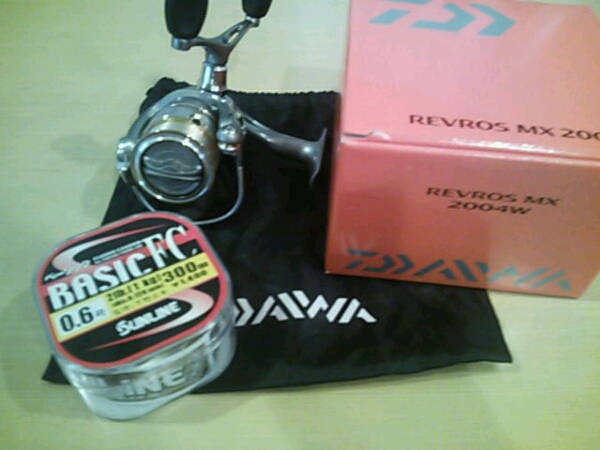 レブロスMX 2004W DAIWA スピニングリール ラインおまけ付き
