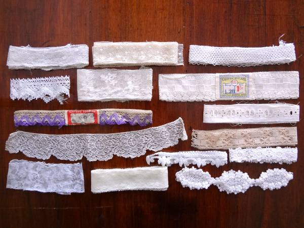 アンティークレースの本 | 時間の森工房 アンティーク◇中幅レース15本