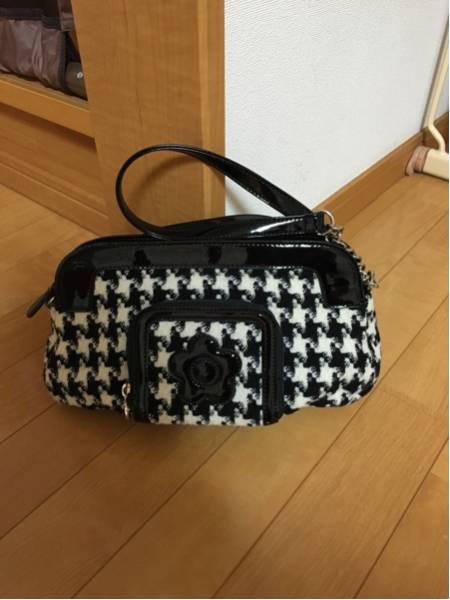 超美品マリークワント○ショルダーバッグ