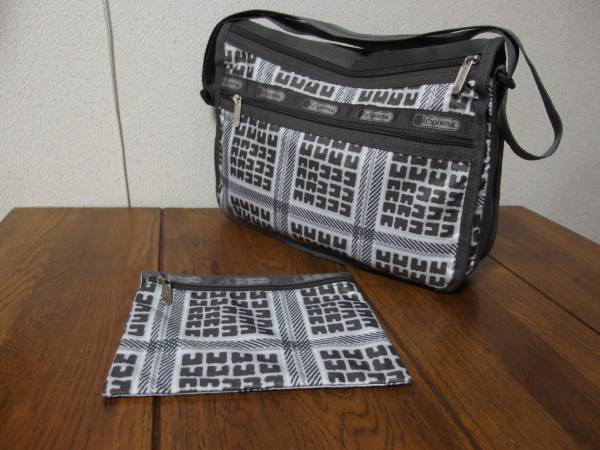 ★未使用★LESPORTSAC ショルダーバック　ポーチ