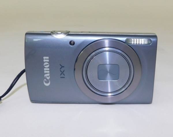 キャノンデジタルカメラIXY150 8倍ズーム ケース、予備電池つき