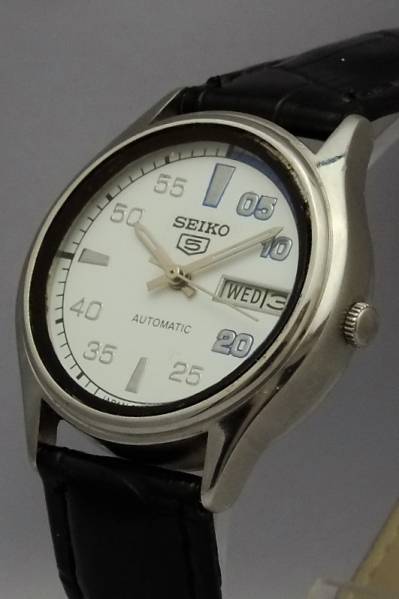 ★作動確認済み★SEIKO 5 自動巻き時計 年代物 シルバー文字盤 ビンテージ ☆ヴィンテージ・セイコー5動作確認・良品☆ 稼働品 SEIKO セイコー5