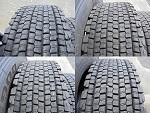 ★☆売切り中古 BS　スタッドレス　245/70R19.5　4本　NO.８☆★