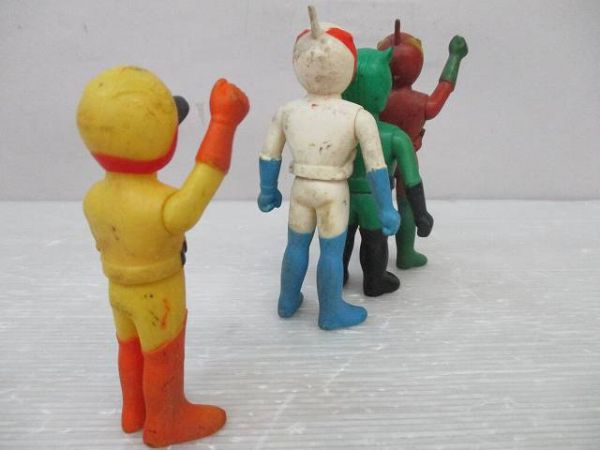 M672 ポピー ガッチャマン ソフビ 人形 タツノコアニメ4体セット