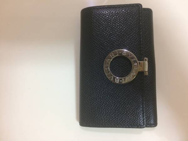 美品 ブルガリ 6連 レザーキーケース 黒 リング メンズ 3ヶ月使用です