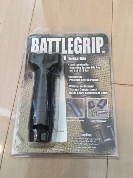 実物　TangoDown タンゴダウン　スイベルアダプター TangoDown - BG-18 タンゴダウン Battlegrip 実物 ⁄ Fellowes