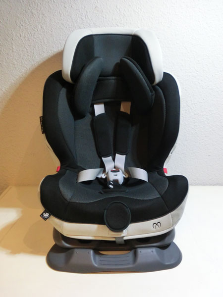 【エールべべ】ジュニアシートスイングムーンプレミアムALC460