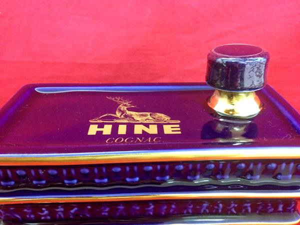 ☆古酒 HINE（ハイン） ナポレオン 凱旋門 青陶器 T6L21107 【公式通販】