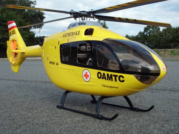 ユーロコプター EC-135フェネストロン仕様 フルセット ヘリコプター